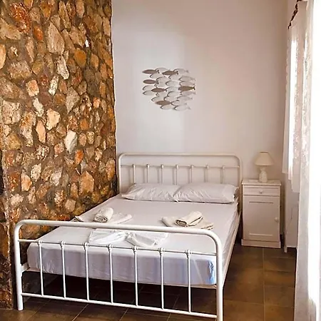 Vareladiko 3*