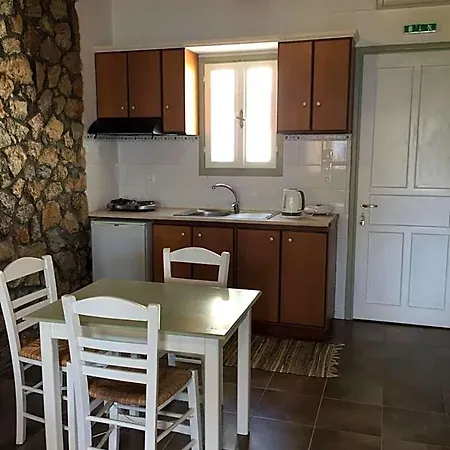 Vareladiko 3* Leros Island