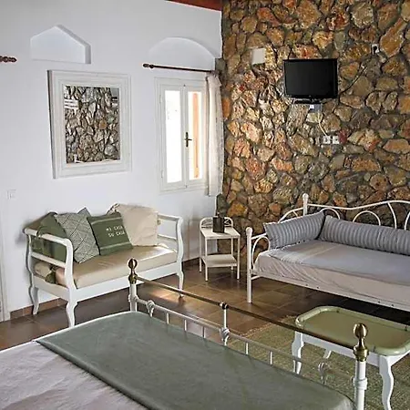 Vareladiko Hotel 3*