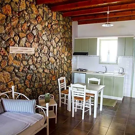 Vareladiko Hotel 3*